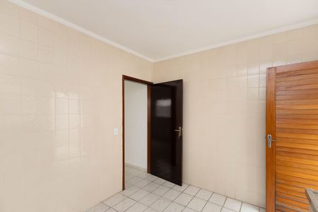 Casa à venda com 140m², 4 quartos e 4 vagas Casa à venda com 140m², 4 quartos e 4 vagasCozinha