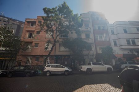 Apartamento à venda com 101m², 3 quartos e sem vaga Apartamento à venda com 101m², 3 quartos e sem vagaFachada