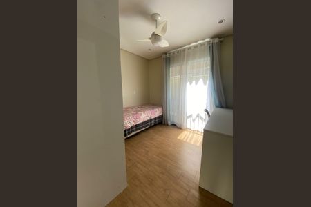 Quarto de casa para alugar com 4 quartos, 230m² em Suru, Barueri