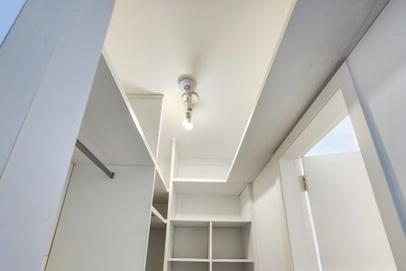 Apartamento à venda com 89m², 2 quartos e 1 vaga Apartamento à venda com 89m², 2 quartos e 1 vagaCloset