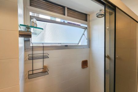 Apartamento à venda com 89m², 2 quartos e 1 vaga Apartamento à venda com 89m², 2 quartos e 1 vaga Banheiro da Suite