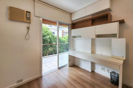 Apartamento à venda com 89m², 2 quartos e 1 vaga Apartamento à venda com 89m², 2 quartos e 1 vagaQuarto
