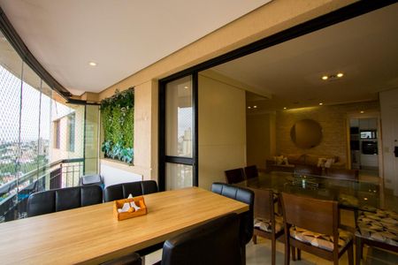 Apartamento à venda com 114m², 3 quartos e 3 vagasVaranda gourmet