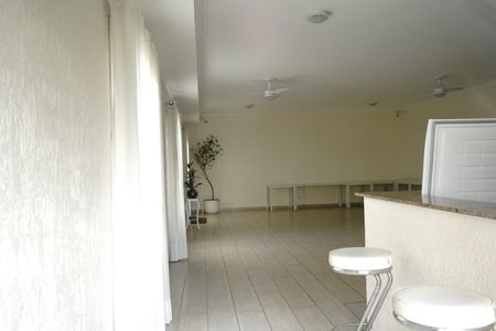 Apartamento para alugar com 53m², 2 quartos e 1 vagaÁrea comum - Salão de festas