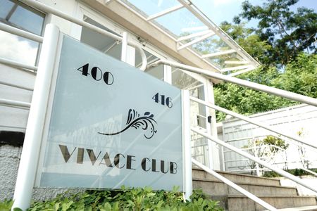 Apartamento para alugar com 53m², 2 quartos e 1 vagaFachada