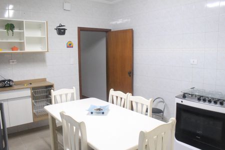 Casa para alugar com 135m², 2 quartos e 1 vagaCozinha