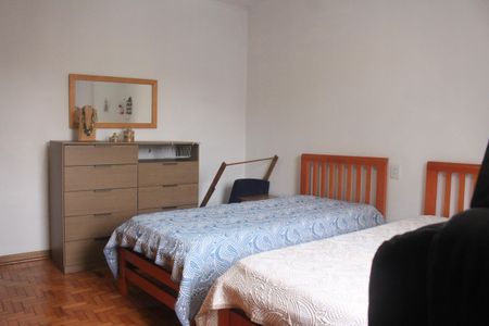 Casa para alugar com 135m², 2 quartos e 1 vagaQuarto 2