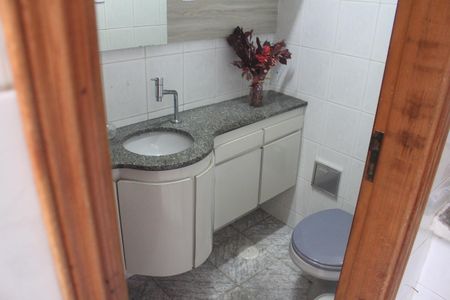 Casa para alugar com 135m², 2 quartos e 1 vagaLavabo