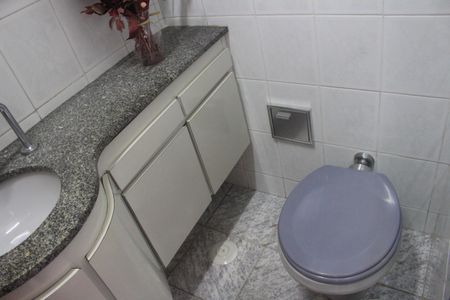 Casa para alugar com 135m², 2 quartos e 1 vagaLavabo