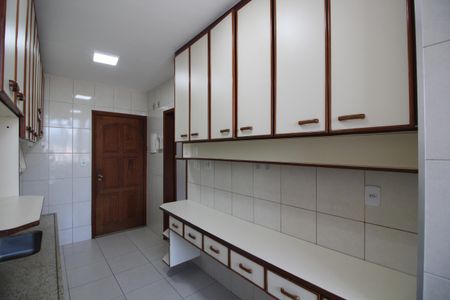 Apartamento à venda com 75m², 1 quarto e 1 vagaCozinha