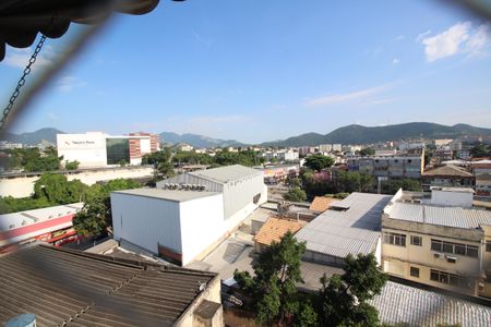 Apartamento à venda com 75m², 1 quarto e 1 vagaSala - Vista