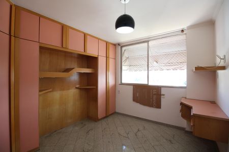 Apartamento à venda com 75m², 1 quarto e 1 vagaQuarto 