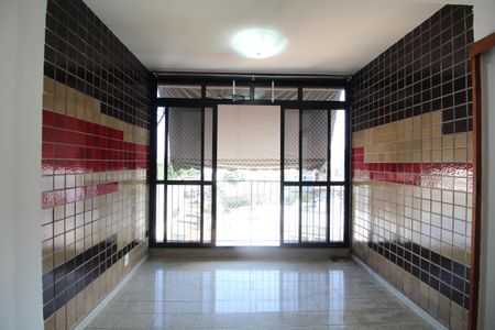 Apartamento à venda com 75m², 1 quarto e 1 vagaSala