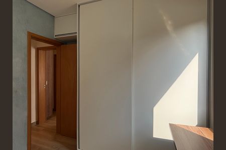 Apartamento à venda com 70m², 2 quartos e 2 vagasQuarto