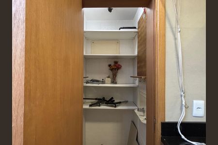 Apartamento à venda com 70m², 2 quartos e 2 vagasDespensa