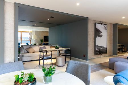 Apartamento para alugar com 145m², 3 quartos e 2 vagas Apartamento para alugar com 145m², 3 quartos e 2 vagasHall de entrada