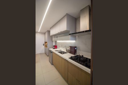 Apartamento para alugar com 145m², 3 quartos e 2 vagas Apartamento para alugar com 145m², 3 quartos e 2 vagasCozinha