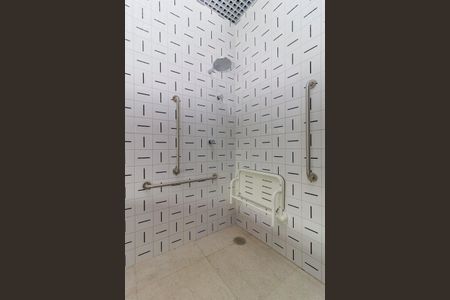 Apartamento para alugar com 145m², 3 quartos e 2 vagas Apartamento para alugar com 145m², 3 quartos e 2 vagasSauna