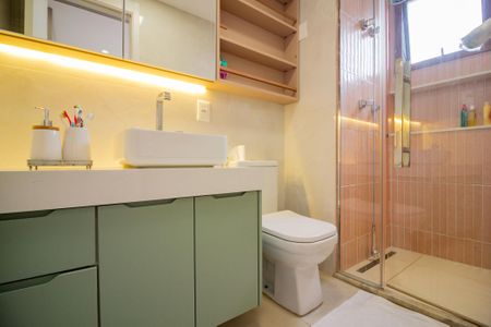 Apartamento para alugar com 145m², 3 quartos e 2 vagas Apartamento para alugar com 145m², 3 quartos e 2 vagasBanheiro Suíte 1
