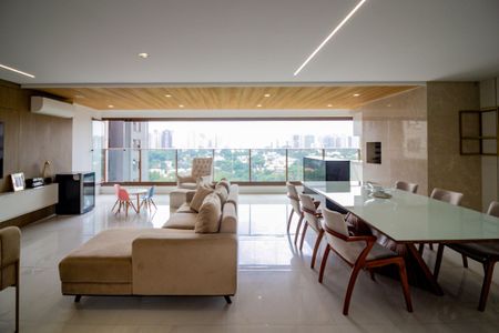 Apartamento para alugar com 145m², 3 quartos e 2 vagas Apartamento para alugar com 145m², 3 quartos e 2 vagasSala