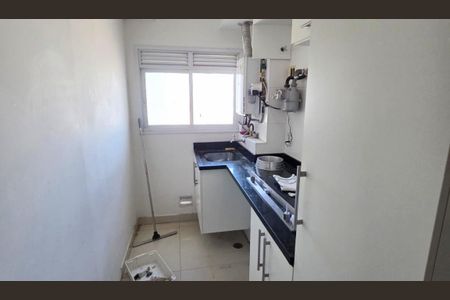 Cozinha de apartamento à venda com 3 quartos, 194m² em Parque Renato Maia, Guarulhos