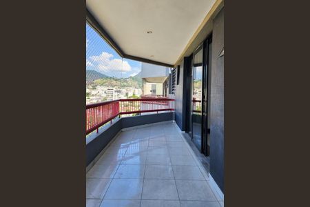 Apartamento para alugar com 85m², 2 quartos e 2 vagasVaranda 