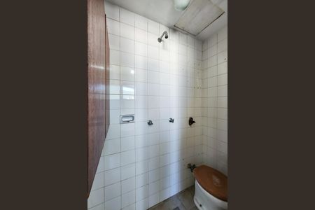 Apartamento para alugar com 85m², 2 quartos e 2 vagasBanheiro de Serviço 