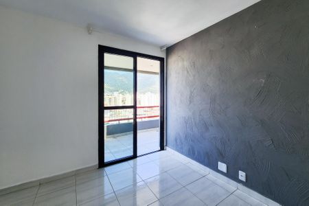 Apartamento para alugar com 85m², 2 quartos e 2 vagasSuíte 