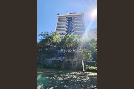 Apartamento para alugar com 85m², 2 quartos e 2 vagasFachada do Condomínio 