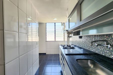 Apartamento para alugar com 85m², 2 quartos e 2 vagasCozinha 