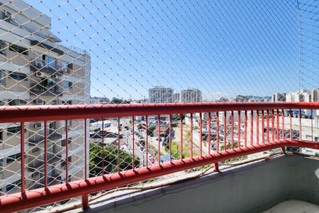 Apartamento para alugar com 85m², 2 quartos e 2 vagasVaranda do Quarto 