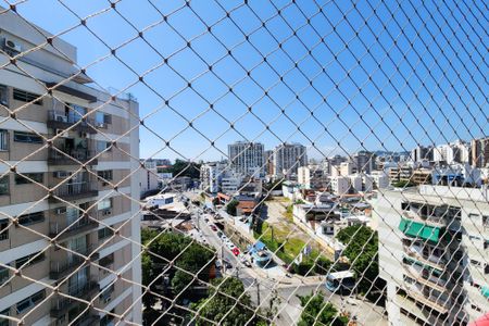 Apartamento para alugar com 85m², 2 quartos e 2 vagasVista do Quarto 