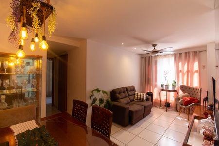 Apartamento para alugar com 2 quartos, 55m² em Badu, Niterói