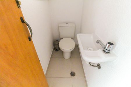Casa de condomínio para alugar com 50m², 2 quartos e 1 vagaLavabo