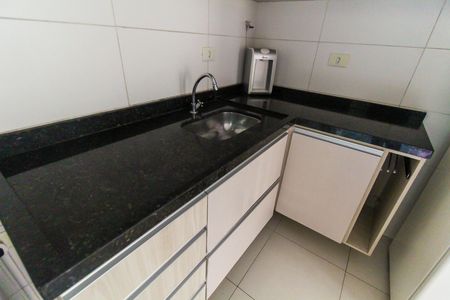 Casa de condomínio para alugar com 50m², 2 quartos e 1 vagaSala/Cozinha