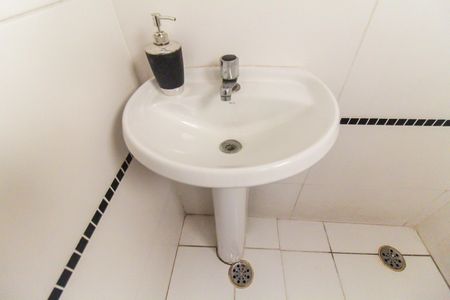 Casa de condomínio para alugar com 50m², 2 quartos e 1 vagaBanheiro da Suíte 1