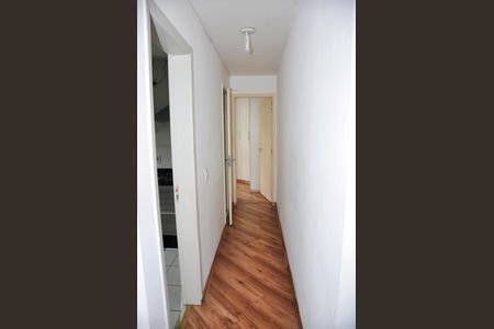 Apartamento para alugar com 35m², 1 quarto e 1 vagaDetalhe - Corredor Quarto