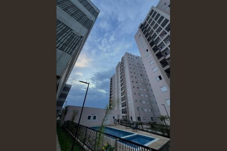 Apartamento para alugar com 52m², 2 quartos e 1 vagafachada