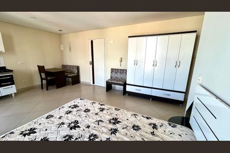 Quarto  de kitnet/studio para alugar com 1 quarto, 37m² em Vila Augusta, Guarulhos