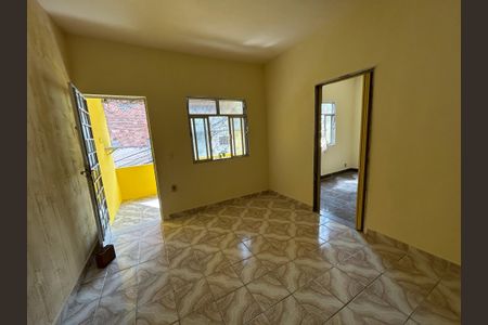 Casa para alugar com 200m², 2 quartos e 1 vagaSala