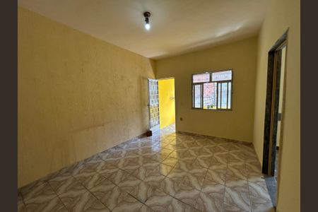 Sala de casa para alugar com 2 quartos, 200m² em Praça Seca, Rio de Janeiro