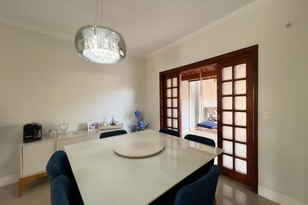 Casa de condomínio para alugar com 305m², 3 quartos e 5 vagasSala de Jantar