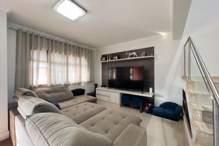 Sala de estar de casa de condomínio para alugar com 3 quartos, 305m² em Vila D’agostinho, Valinhos