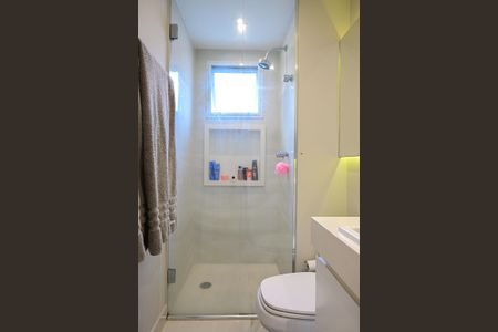 Apartamento à venda com 76m², 2 quartos e 2 vagasBanheiro Suíte 2