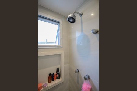 Apartamento à venda com 76m², 2 quartos e 2 vagasBanheiro Suíte 2