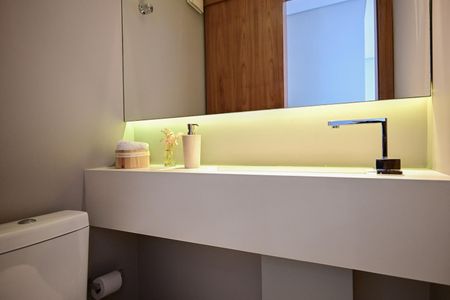 Apartamento à venda com 76m², 2 quartos e 2 vagasLavabo