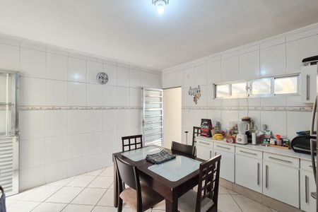 Casa para alugar com 274m², 2 quartos e 3 vagasCozinha