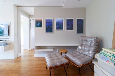 Apartamento à venda com 51m², 2 quartos e 1 vaga Apartamento à venda com 51m², 2 quartos e 1 vagaSala
