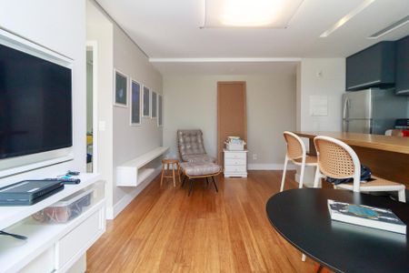 Apartamento à venda com 51m², 2 quartos e 1 vaga Apartamento à venda com 51m², 2 quartos e 1 vagaSala