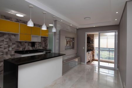 Apartamento para alugar com 67m², 2 quartos e 1 vagaSala